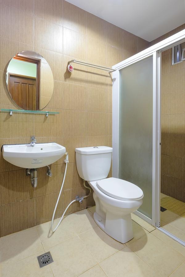 Japi Hotel - Annex Cauayan City  Exterior photo