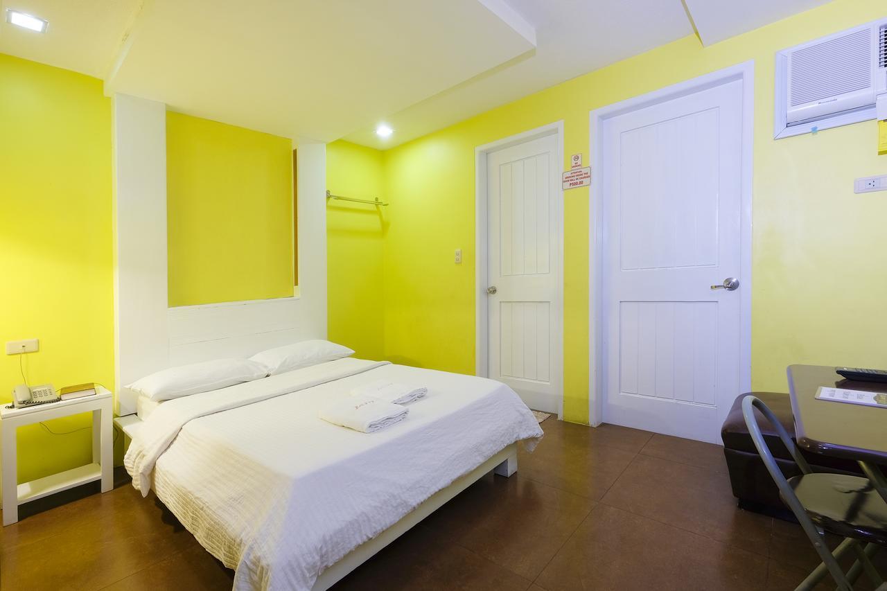 Japi Hotel - Annex Cauayan City  Exterior photo